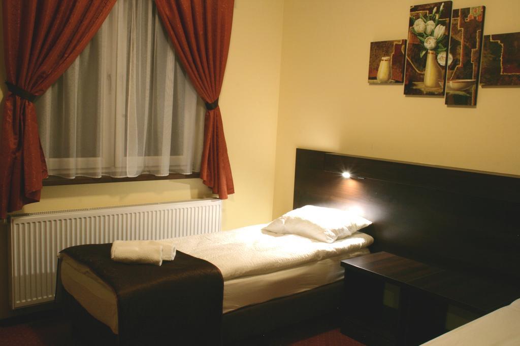 Hotel Kuznia Oberza Polska Łysomice Værelse billede